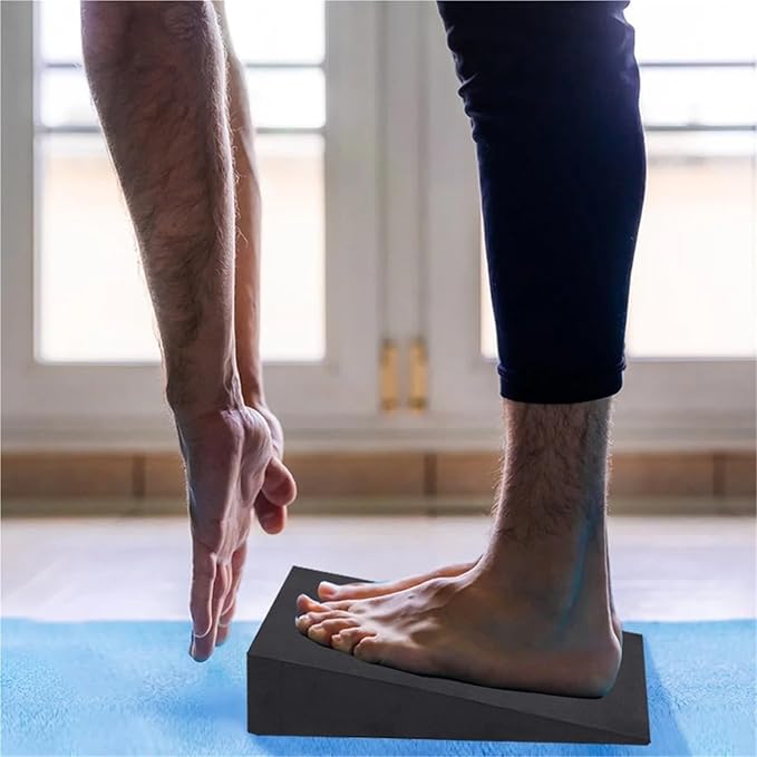 Yoga Foam Wedges 2pcs Yoga Wedge Blocks Squat Block Multi-Functional Stretch Slant Board Non-Slip Calf Raise for Sports Fitness