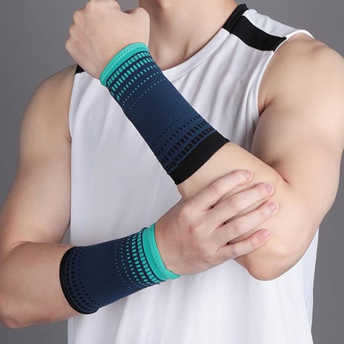 Professional Wrist Brace and Protective Wrist Sleeve, 2pcs Navy Blue Knitted Compression Supports for Weightlifting and Fitness, Breathable Sports Joint Wraps for Men and Women