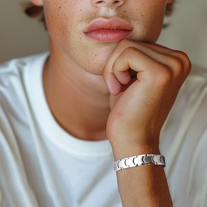 Magnetic Bracelets for Men，Stainless Steel Bracelet Lymphatic Drainage Therapeutic Magnetic Bracelets with Double Row Magnets Jewelry Gift with Adjust Tool