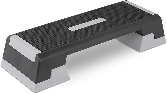 MADOG Aerobics Stepper Platform with 4/6/8 inch Height Stackable Risers