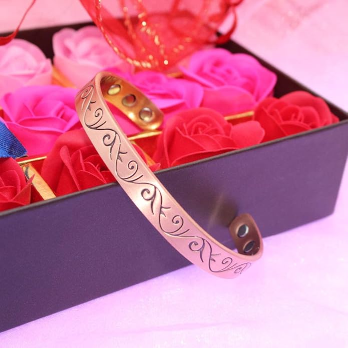 Copper Magnetic Bracelet with 6 Magnets for Men and Women