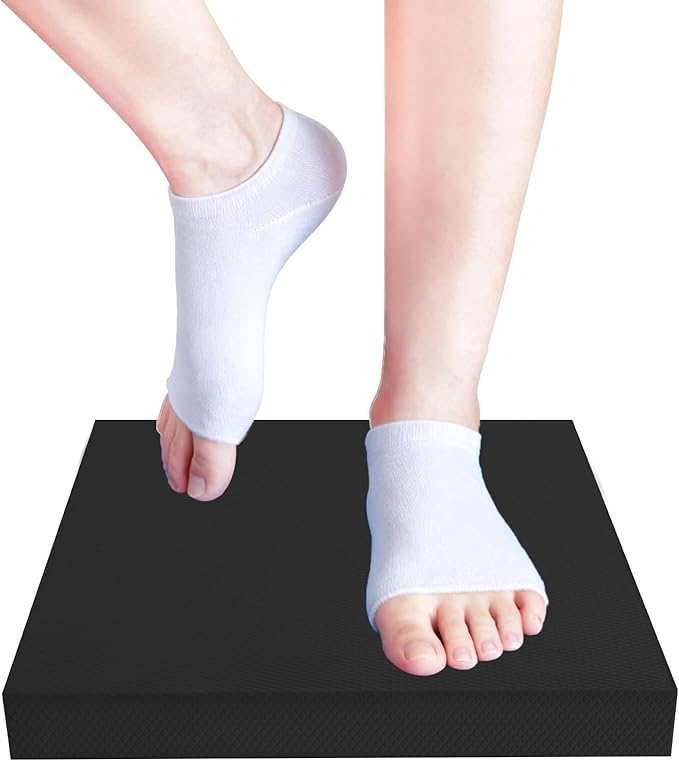 Exercise Balance Pad，Balance Foam Mat for Physical Therapy Equipment & Strength Stability Training, Slip Resistant Foam Mat for Yoga, Pilates, Meditation，Gardening knee pads