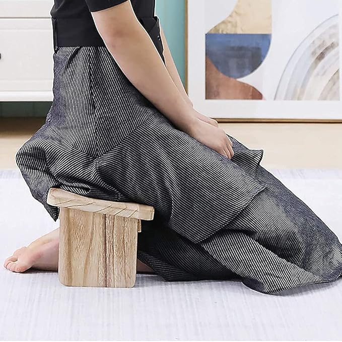 Portable Kneeling Meditation Bench with Foldable Legs, Perfect Kneeling Stool Ergonomic Solid Wood Yoga Bench for Extended Practice