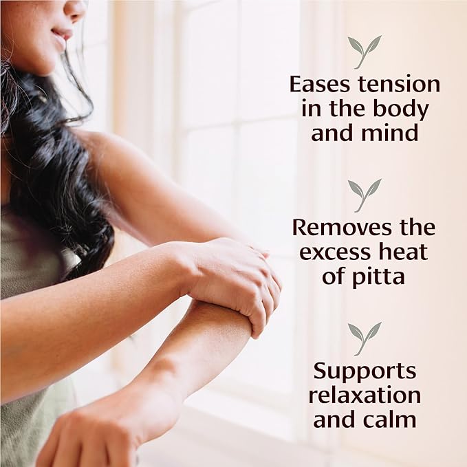 Banyan Botanicals Pitta Massage Oil – Organic Massage Oil Infused with Ayurvedic Herbs – with Gotu Kola and Guduchi (Tinospora cordifolia) – 24 oz. – Non-GMO Sustainably Sourced Abhyanga Massage Oil