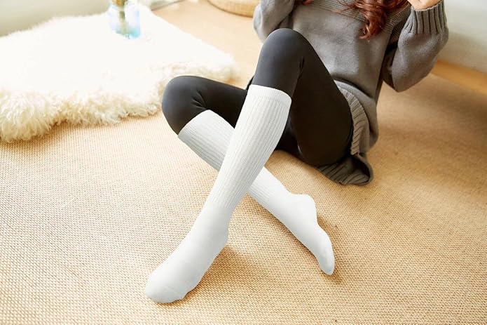 BomKinta Pilates Socks with Grips for Women - Yoga Grippy Slouch Scrunch Sock - Slipper Socks for Barre Workout Hospital