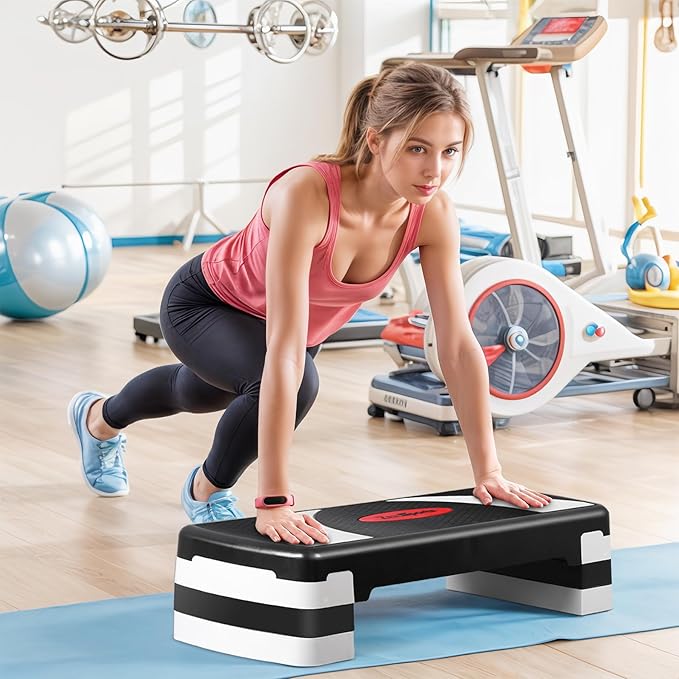 HomGarden Adjustable Workout Aerobic Stepper in Fitness & Exercise Step Platform Trainer Stepper w/Risers Adjust 4"-6''-8''