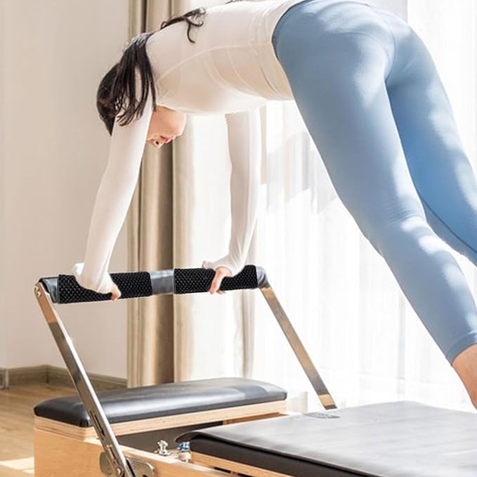 1 Pair Pilates Non Slip Mat Gripper Pad Pilates Reformer Mat Anti Skid for Women Men for Body Building Workout Exercise