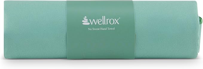 Wellrox Microfiber Yoga Hand Towel – Super Soft, Quick-Dry, Non Slip Yoga Towel for Hot Pilates, Gym & Workouts (26.5" x 16", Green)