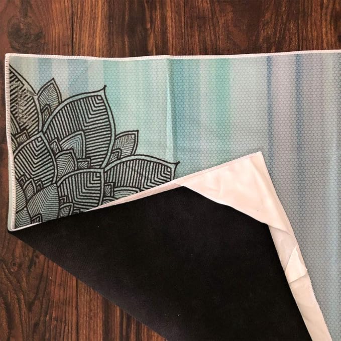 Hot Yoga Towel,Non-Slip Yoga Mat Cover,Eco-Friendly,Exclusive Pockets Cover Each Corner of The mat,Microfiber Yoga Towel,Ideal for Bikram, Hot Yoga, Pilates,or Sweaty Practice（Pride）