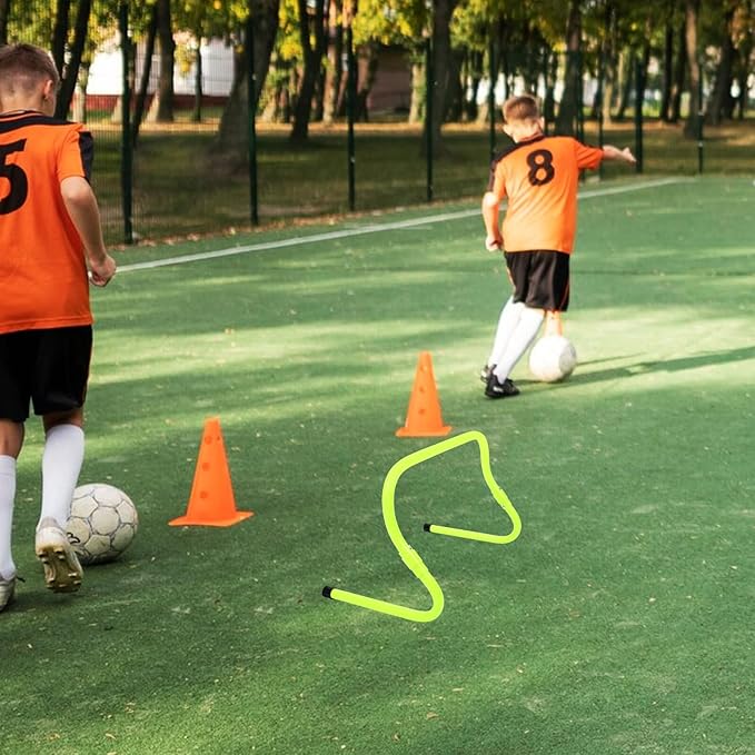 PRETYZOOM Adjustable Height Soccer Training Hurdles, PVC Plastic Agility Hurdles, Lightweight Speed and Basketball Running Sports Equipment for Football Practice