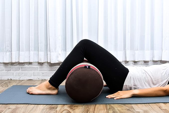 Leewadee Yoga Bolster - Standard Size – Large Meditation Cushion, Tube Pillow for Comfortable Reading, Pilates Equipment, Kapok Filling, 24 x 10 x 10 inches