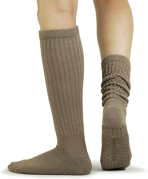 BomKinta Pilates Socks with Grips for Women - Yoga Grippy Slouch Scrunch Sock - Slipper Socks for Barre Workout Hospital