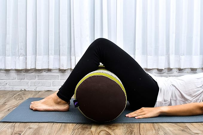 Leewadee Yoga Bolster - Standard Size – Large Meditation Cushion, Tube Pillow for Comfortable Reading, Pilates Equipment, Kapok Filling, 24 x 10 x 10 inches