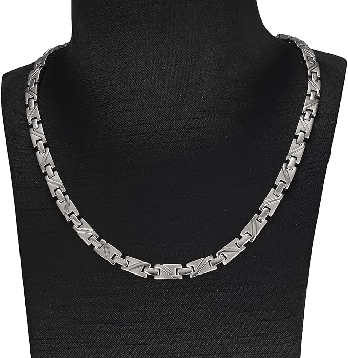 Magnetic Necklace for Men & Women, Pure Titanium Magnetic Necklace, Fashion Jewelry Present (Silver)