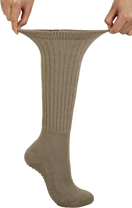 BomKinta Pilates Socks with Grips for Women - Yoga Grippy Slouch Scrunch Sock - Slipper Socks for Barre Workout Hospital