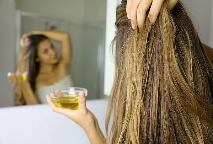 Apple Seed Oil - 16 oz - 100% Pure Unrefined Cold Pressed Extra Virgin Premium Grade Non-GMO Vegan Carrier Oil for Hair Skin Face Body Facial Cleanser Hydration Nourish Moisturize - Packaging May Vary